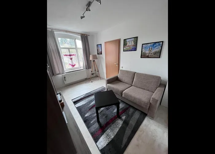 Milchstrasse Halle ハレ